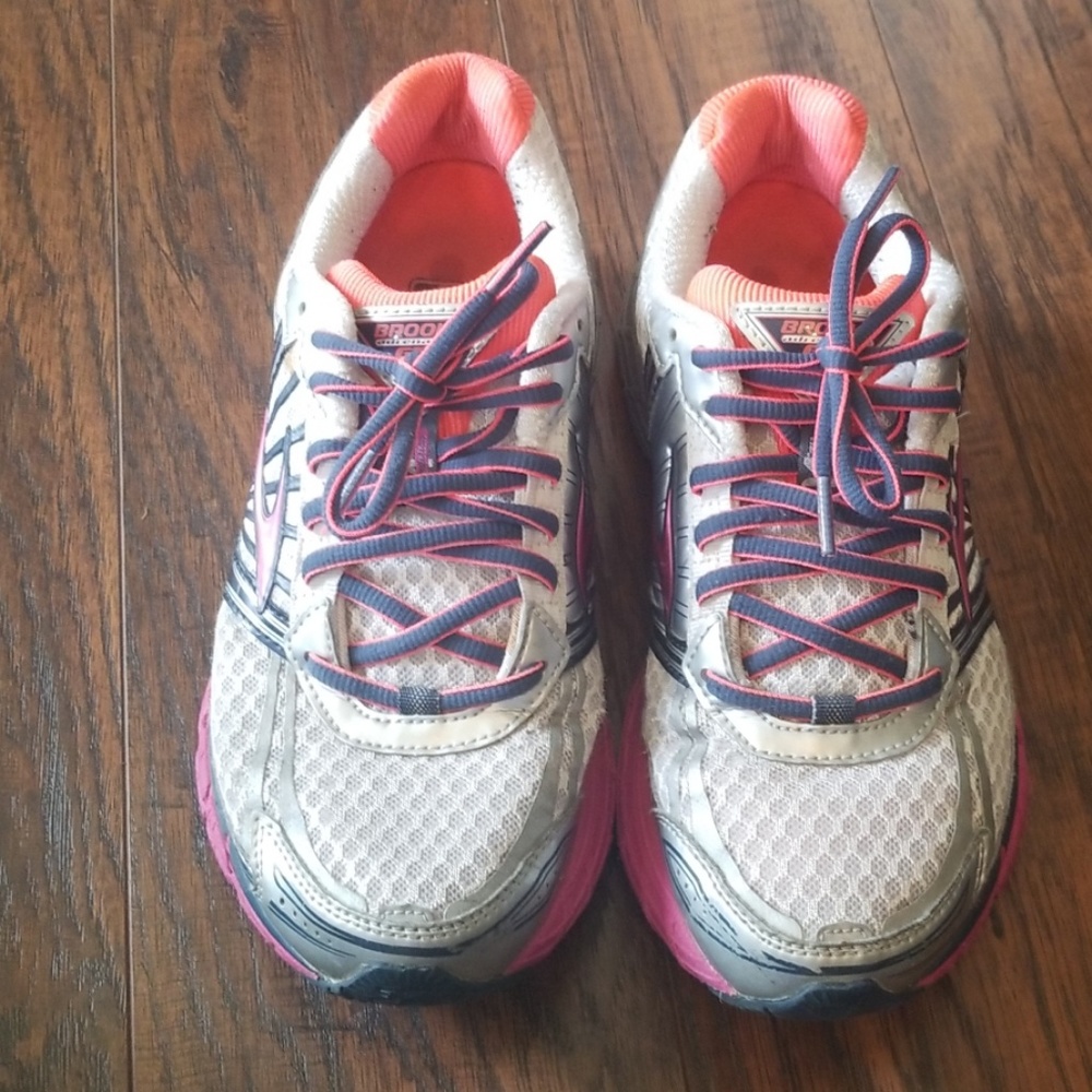 Brooks adrenaline GTS 14